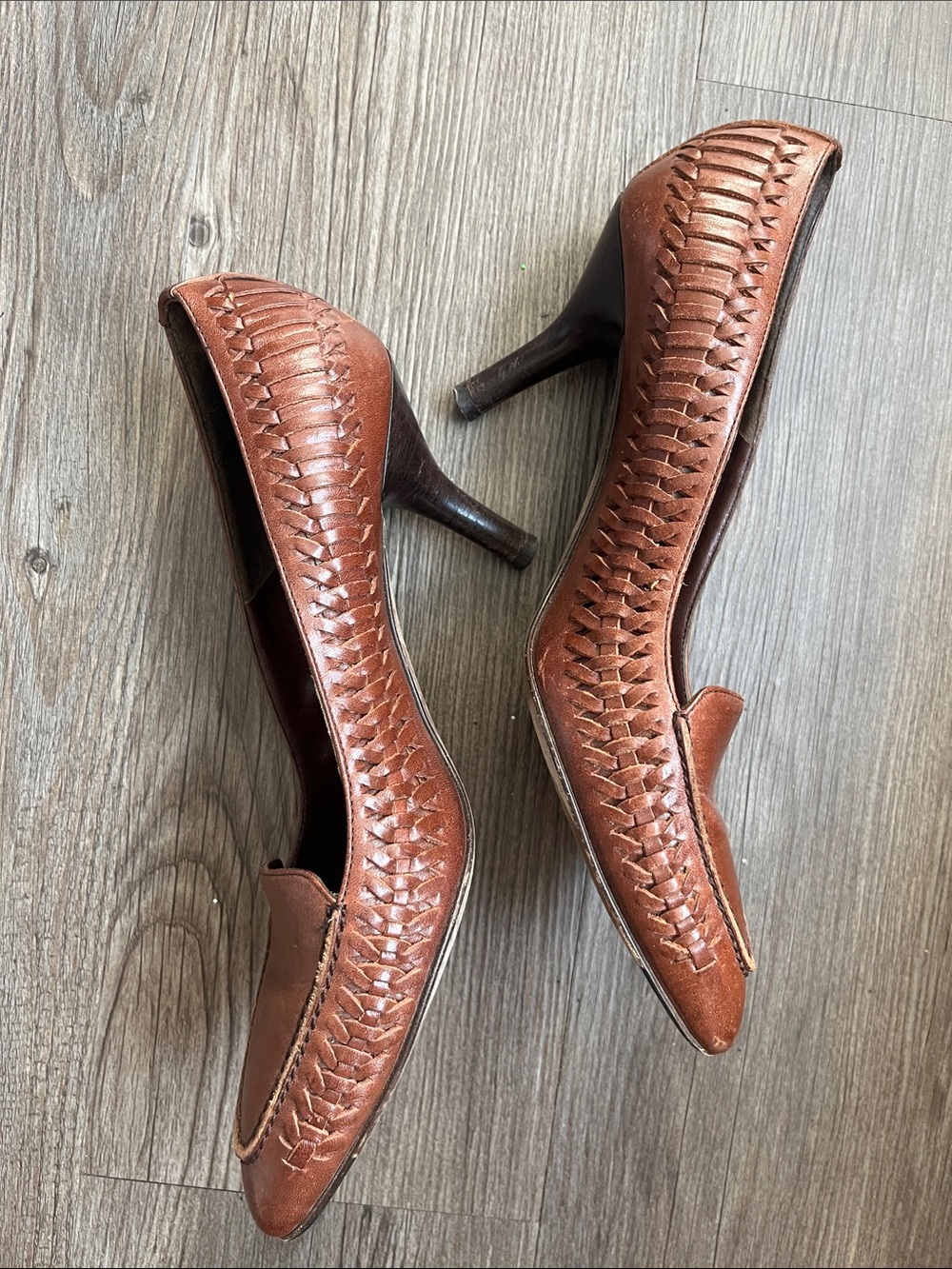 BALLEY Vintage Braided Leather Pointed-Toe Pumps